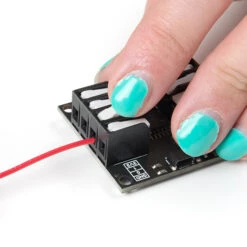 Latch Terminals - 5mm Pitch (3-Pin) -Electronic Components Store 15899 Latch Terminals 5mm Pitch 3 Pin 05